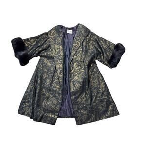 VINTAGE Gold & Black Brocade CLARALURA CALIFORNIA, FUR TRIMMED jacket